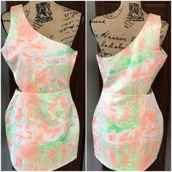 NBD the X NAVEN Twins Hey Babe Dress - Picture 1 of 5